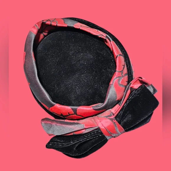 Kokin Vintage Black Velvet and Red Satin Pillbox Hat NWT